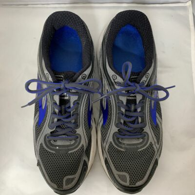 brooks womens dyad
