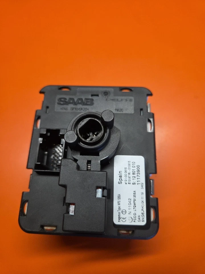 Interruptor de encendido saab 9-3 03-11 Saab 9-3 ISM sin probar Foto 4 de 4