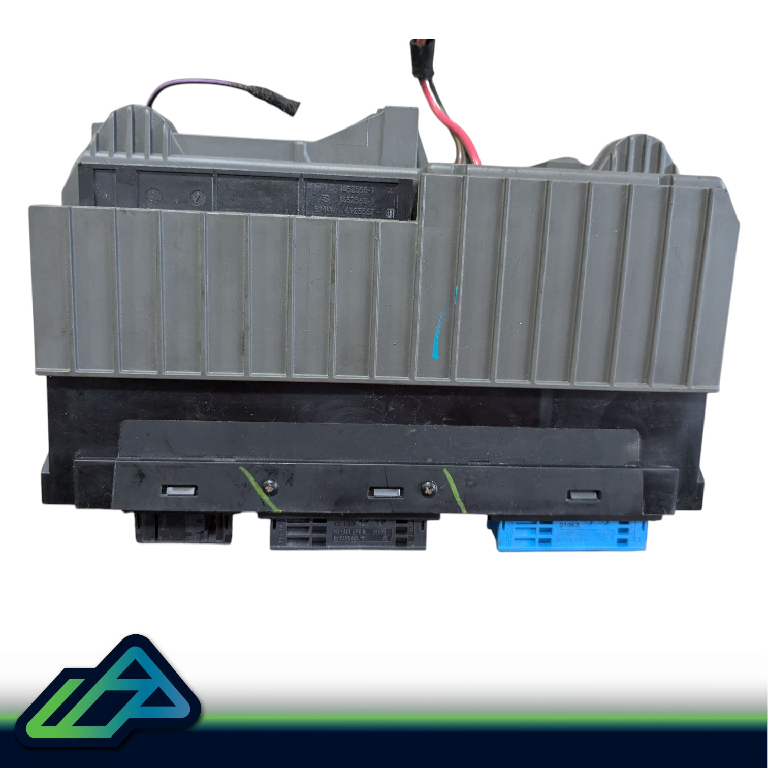 2007-2013 BMW X5 E70 xDrive Diesel Interior Cabin Fuse Box Relay 697638402