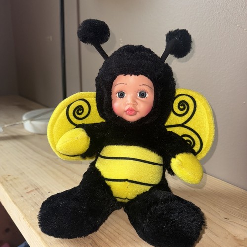 MegaToys Bumble Bee Stuffed Plush Baby Face Doll Toy Yellow Black 9" - Picture 4 of 4