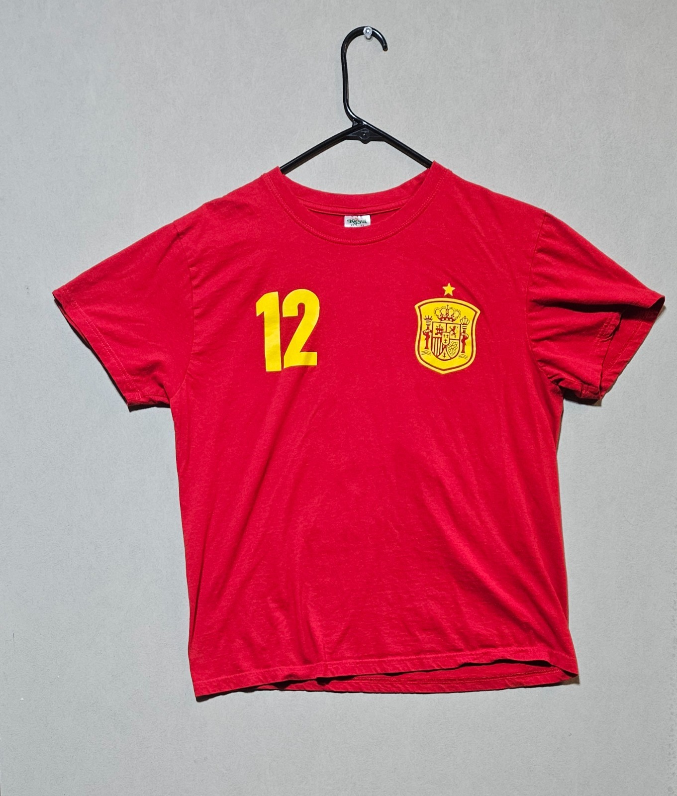 Spain Espana Soccer Fan T-Shirt Men's Medium Red Number 12 Graphic Tee