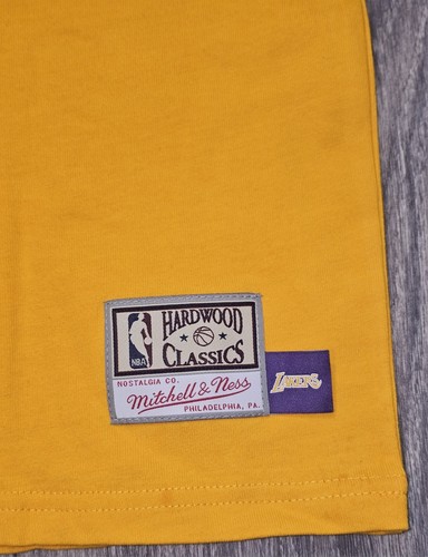 Mitchell & Ness LA Lakers Nba Heavy Tee T Shirt Yellow Big Logo Mens Size Sm-Med - Picture 3 of 12