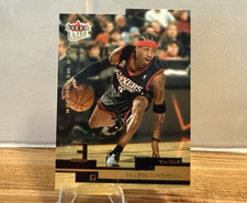 2002-03 Fleer Ultra - Allen Iverson #82 Gold Medallion