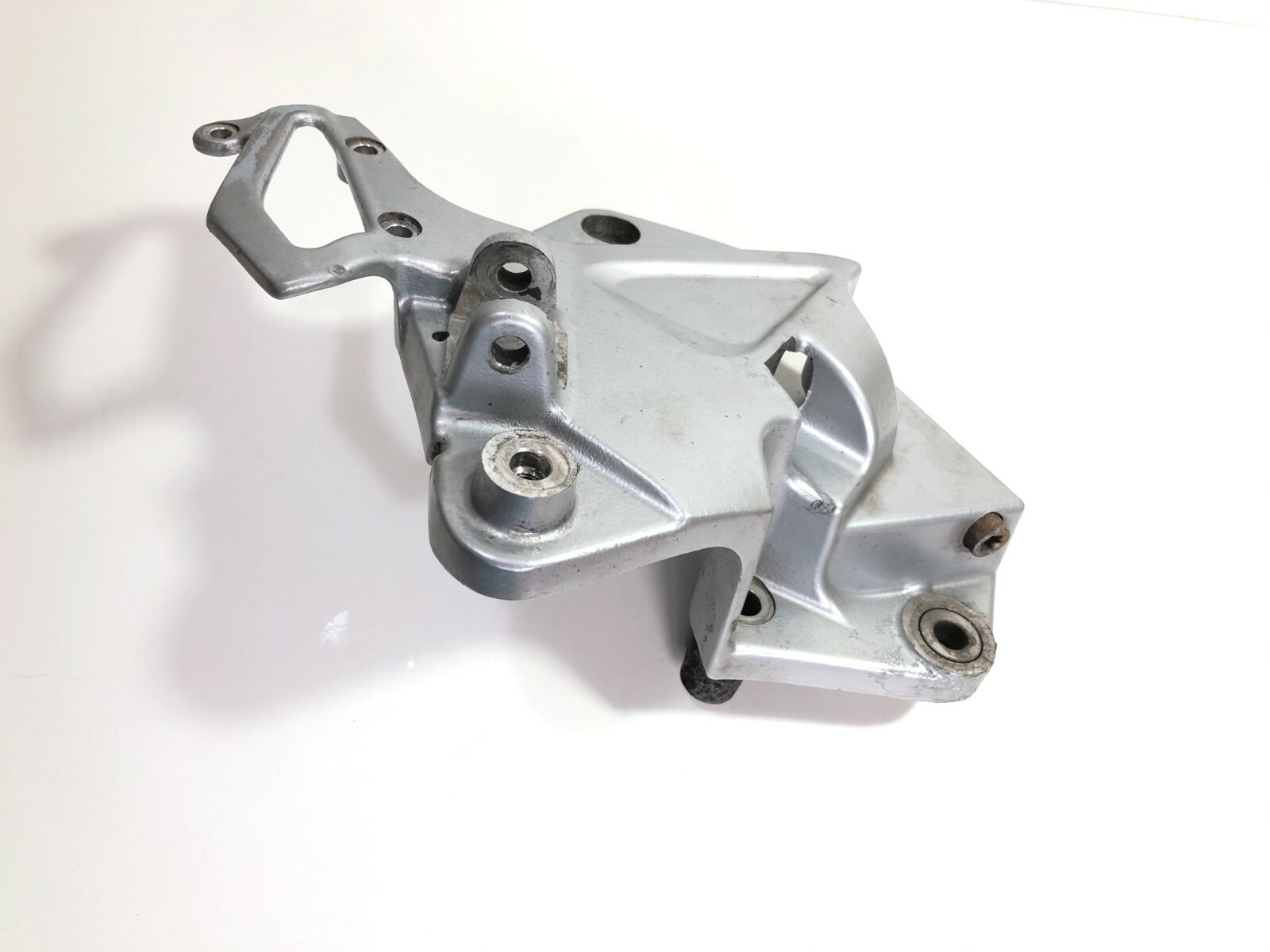 BMW F800 R S ST Right Side Footpeg Plate 7678670 46717684320 | eBay