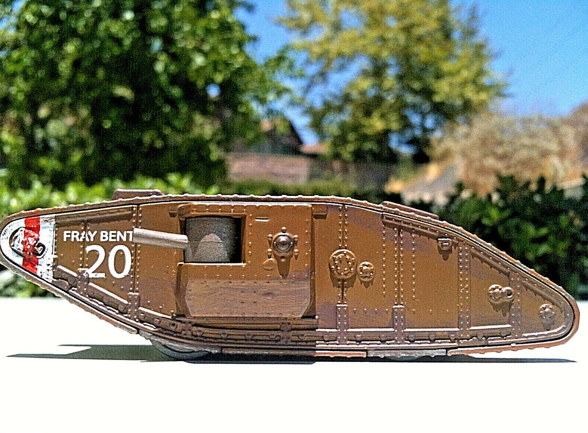 Corgi Mark IV Male Tank WW I Famous 