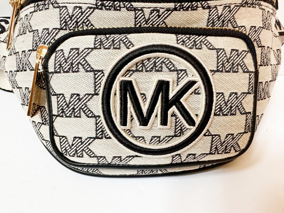 MICHAEL KOR ERIN XS WAISTPACK CROSSBODY FANNY PACKS BAG MK BEIGE