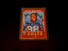 John Mackey 1971 Topps #175 AUTOGRAPHED HOF BALTIMORE COLTS Football Card AUTO