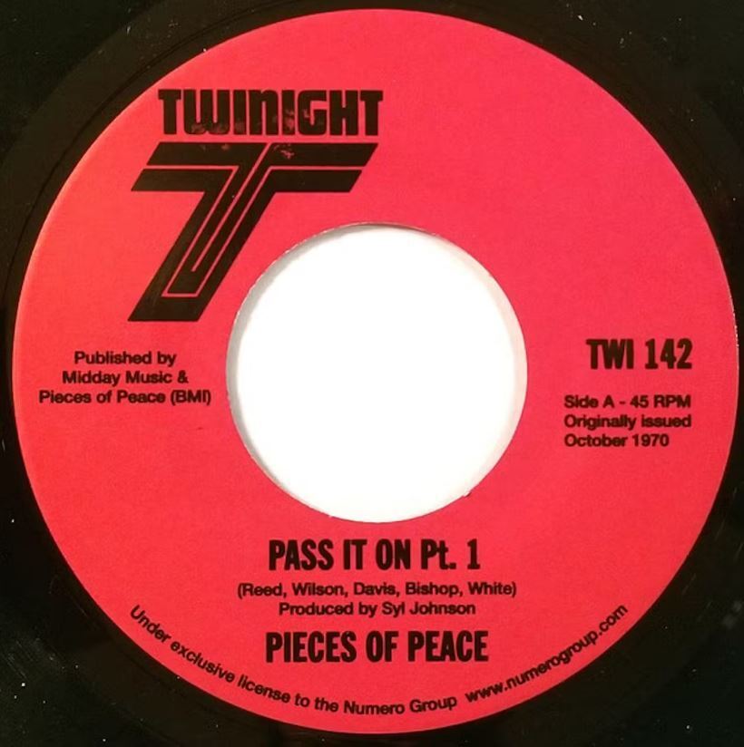 Pieces of Peace Pass It On Pt. 1/pt. 2 (Vinyl LP) 7" Single