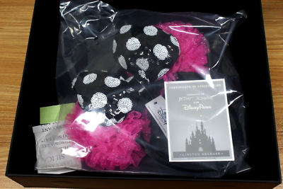 DISNEY PARKS BETSY JOHNSON DESIGNER BLACK & PINK MINNIE  display picture 2