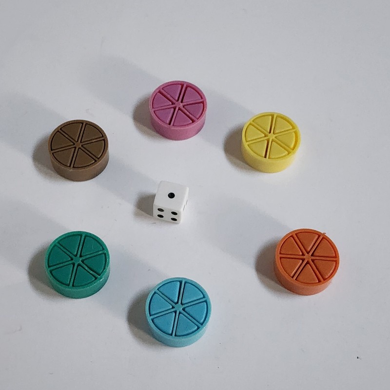 Trivial Pursuit  Replacement Parts Tokens, Wedges and Die 