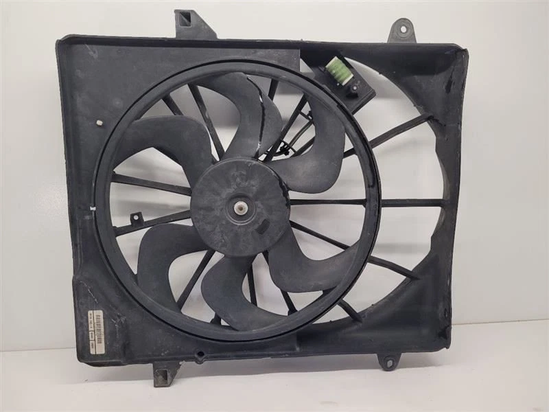 2007-2011 DODGE NITRO радиатор вентилятор мотор вентилятор в сборе 68003974AA - Изображение 4 из 4