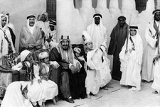 King Ibn Saud of Saudi Arabia with five of his sons Riyadh 1930 OLD PHOTO