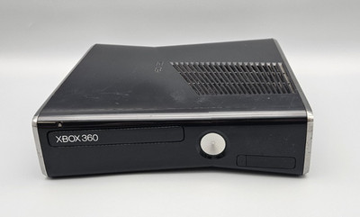 Microsoft Xbox 360 Slim - gloss schwarz - ohne Festplatte - Ersatzkonsole