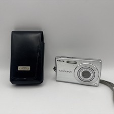 Nikon COOLPIX S200 7.1MP Silver Camera with Leather Case - Tested - No Charger