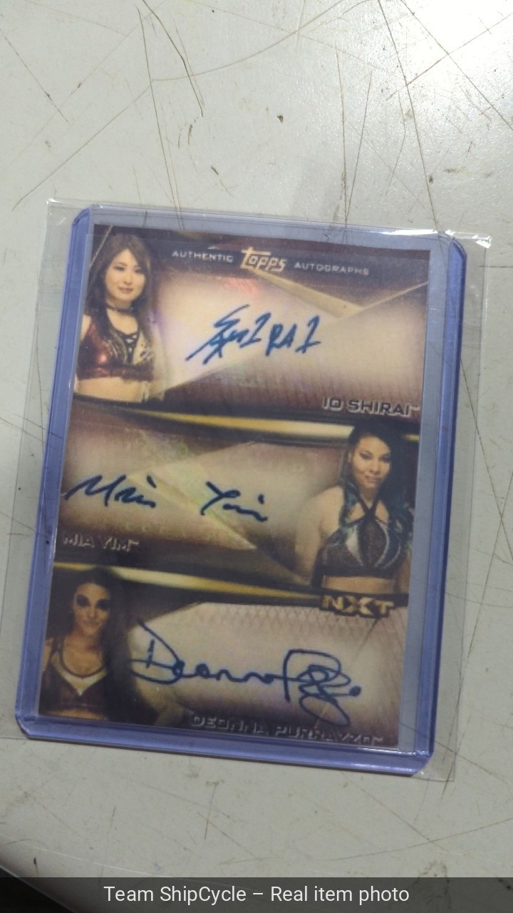 2019 Topps WWE NXT 11 Triple Auto Io Shirai Mia Yim Deonna Purrazzo TAMY G1N view 5
