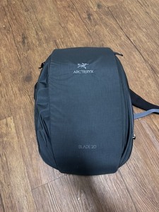 Arc`teryx Blade 20 | eBay