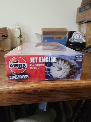 Airfix Engineer A20005 Working Jet Engine Plastic Model Kit Light