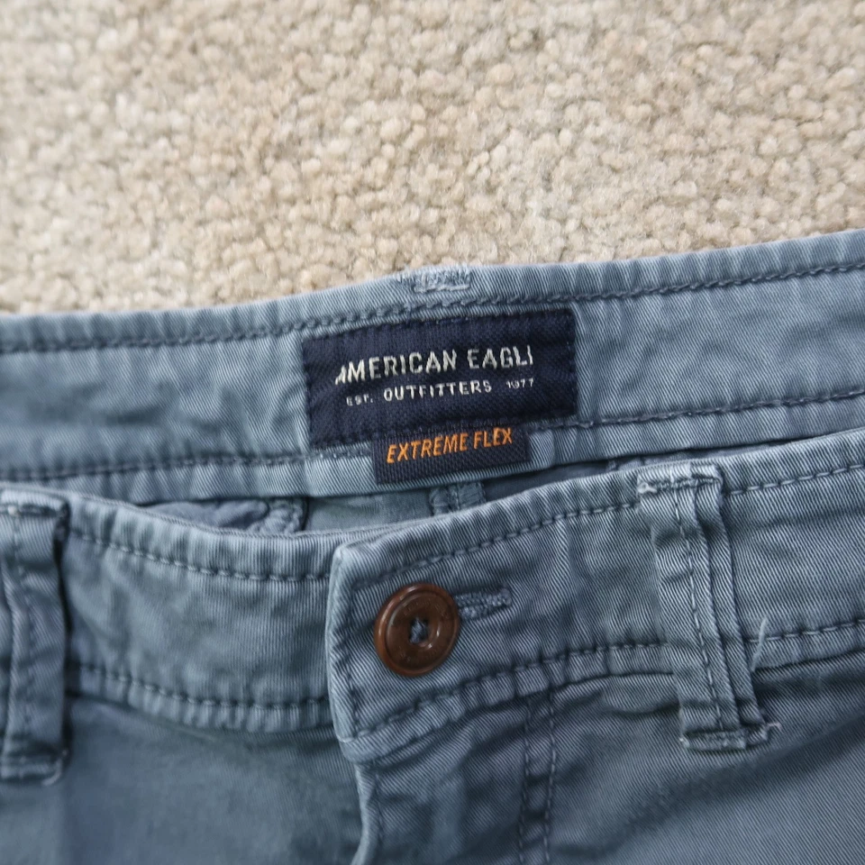 Pantalones Cortos Chinos American Eagle Clásicos Para Hombre 32 Gris Frente Plano Extreme Flex Foto 2 de 4