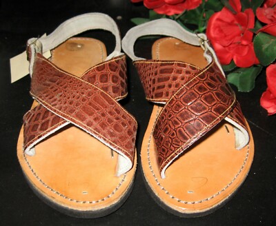 Men’s. Brown and Ivory genuine crocodile sandals Amazon.com: Men main image 4