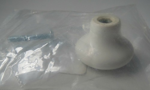 White with Flowers ~ Ceramic Cabinet Drawer Pull Knob Liberty P95712C - WF - C7 - Picture 3 of 4