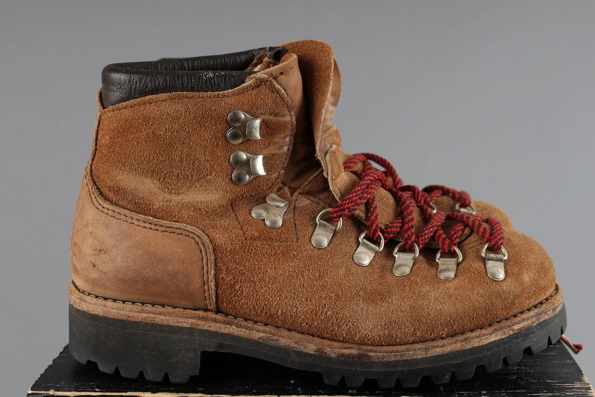 Mens hiking top boots red laces