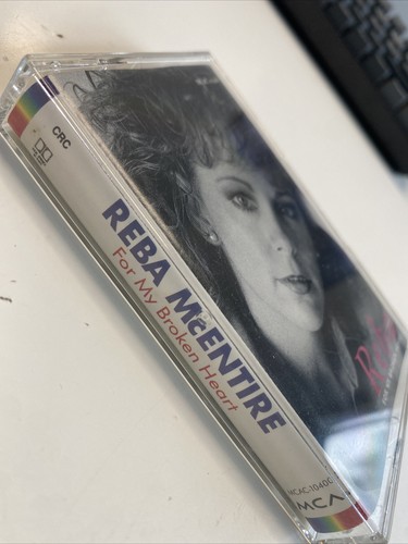Vintage 1991 Reba McEntire For My Broken Heart Cassette Tape Country - Picture 2 of 8