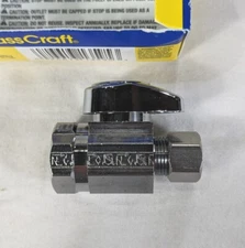 Brasscraft  1/4 Turn StraightValve G2R12X C1 1/2 in NOM FIP Inlet 3/8 in OD Comp
