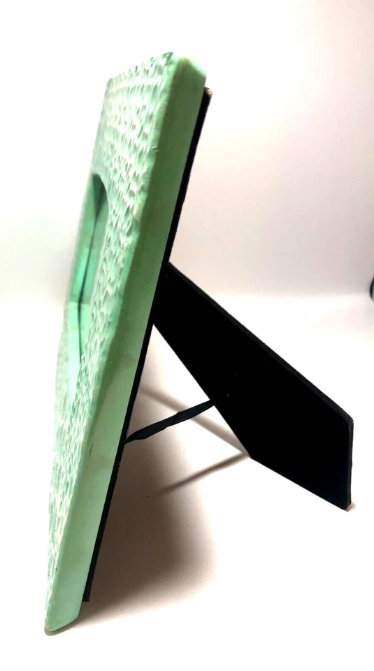 Совершенно керамическая зеленая текстурированная геометрическая рамка для картин Wit and Whimsy 9 дюймов x 6 дюймов - Изображение 4 из 4