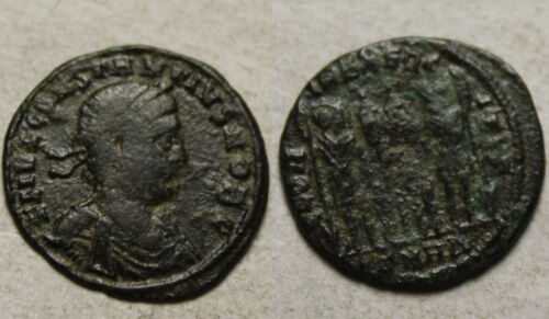 Constantius Caesar 333 Heraclea Rare ancient Roman coin Soldiers spear standards