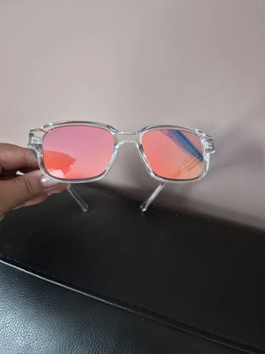 Lunettes de soleil Converse CV5111 - Photo 1/3