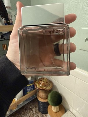 Calvin Klein Euphoria Men Eau de Toilette Spray 3.4 fl oz / 100 ml
