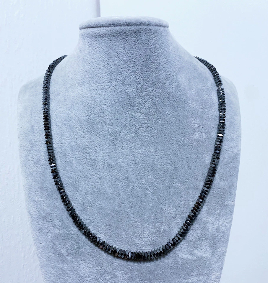 Collana Girocollo da Uomo Pietra Naturale bulloni quadrati di Ematite da 2x4mm - Immagine 2 di 4