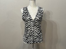 New NWT Tahari Small V Neck Sleeveless Zebra Animal Print Top Linen