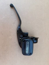 17-23 Harley Street Glide Road FLHXSE CVO  FRONT BRAKE MASTER CYLINDER+LEVER SG1