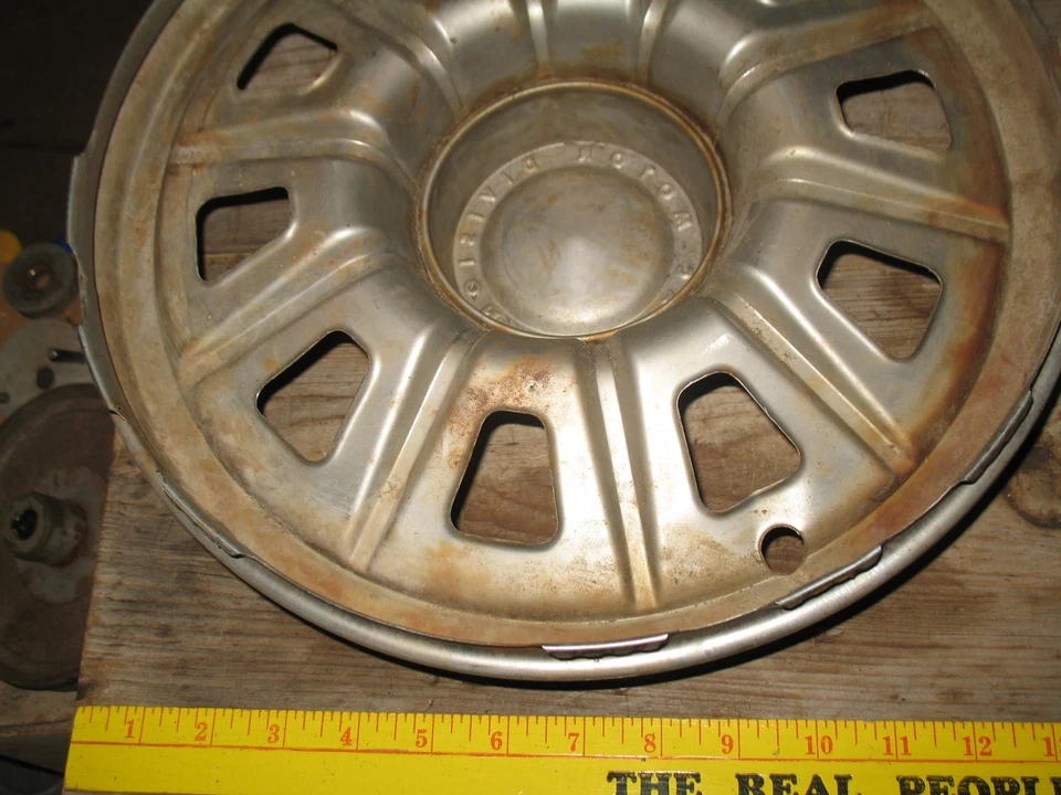 FORD 12"x4" F250 F350 CENTRO RUEDA TAPACUBOS PERRO PLATO ESTILO motor pontiac Foto 4 de 4