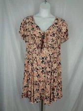 City Chic Floral Flutter Sleeve Mini  Dress Plus Size Small (16)