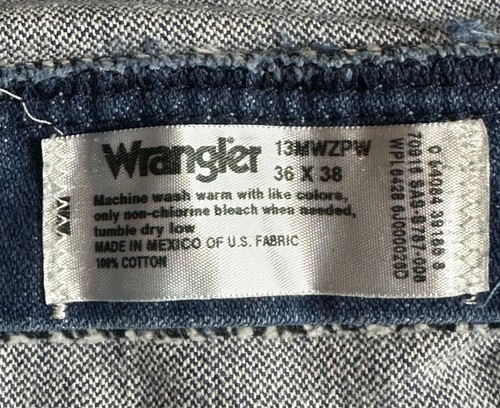 Wrangler Men's Blue Jeans sz 36 x 38 (14982) TALL - Picture 5 of 5