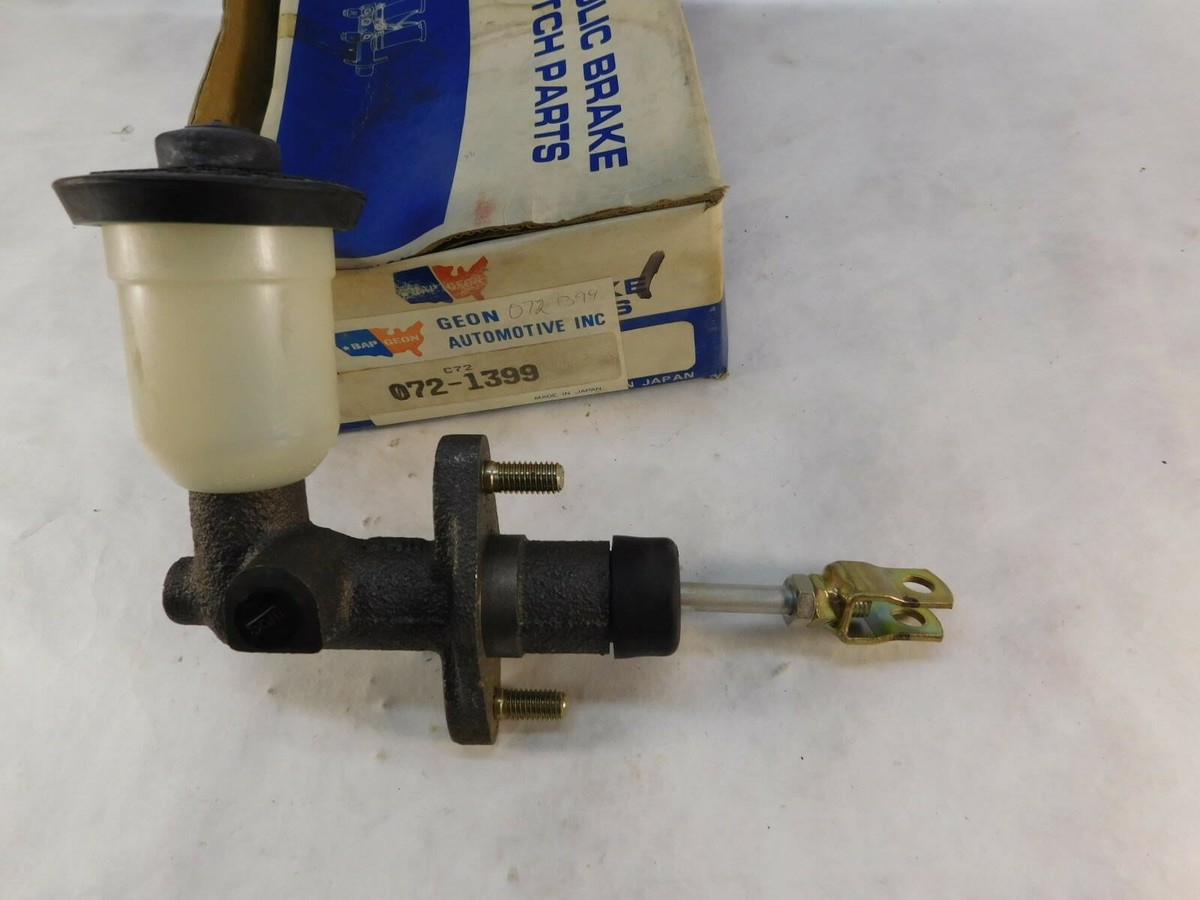 Toyota Corona Clutch Master Cylinder ref. 31410-20080 1972