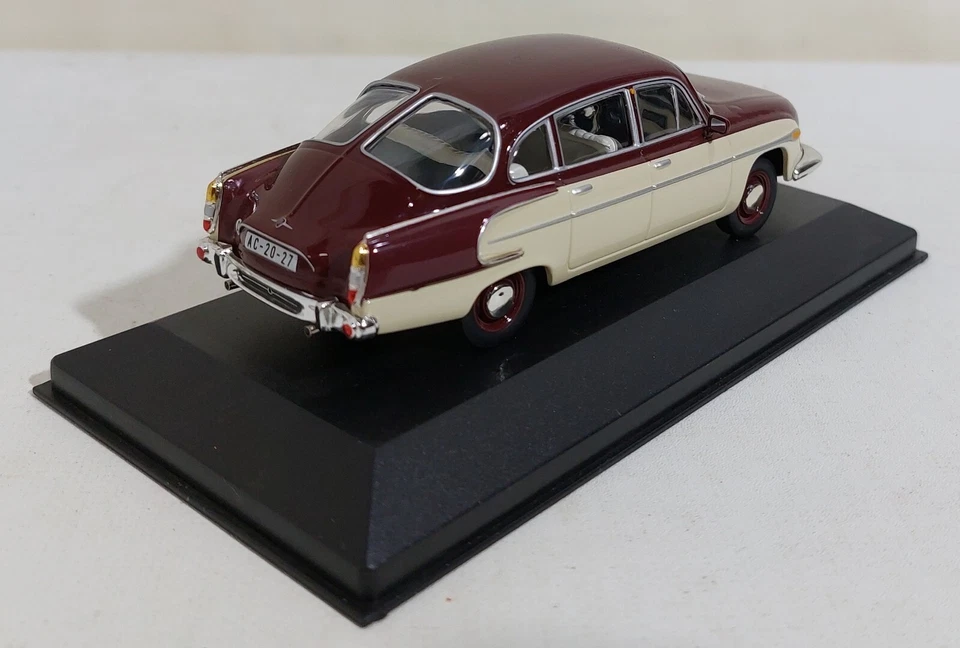 54261 IXO MODELS 1/43 - Tatra 603/1 - 1970 - Immagine 4 di 4