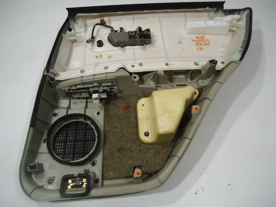 Infiniti FX35 2005 panel de puerta interior izquierdo trasero izquierdo Foto 3 de 4