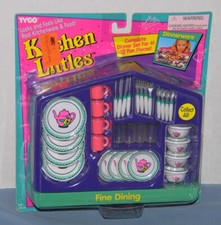 Fine Dining Kitchen Littles Dinner Set for 4 NRFB 1995/ 1996 Barbie scale 32 pcs