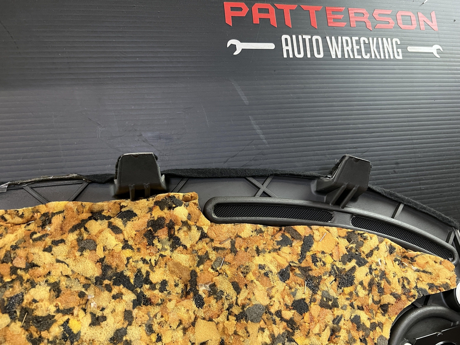 08-11 MASERATI GRANTURISMO REAR DECK PARCEL SHELF TRIM COVER BLACK ID 69972800R