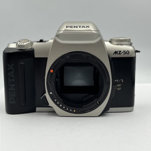 Pentax MZ-50 Kamera - SLR Camera - Gehäuse - Bild 1 von 12