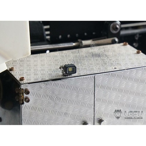 Luz LED puntual LESU para excavadora de radiocontrol 1/14 tractor volquete modelo de camión volquete - Imagen 10 de 12