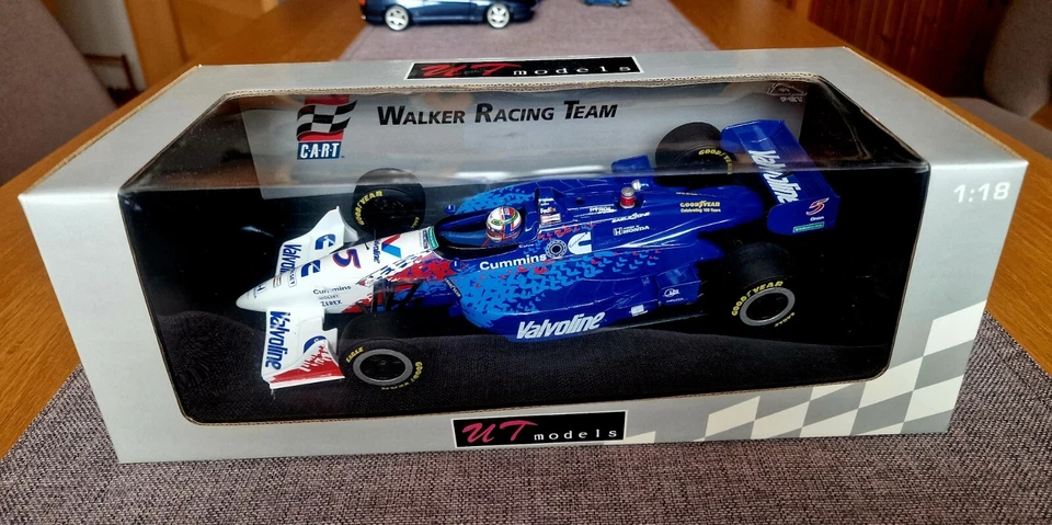 Indy Car 1:18 UT Models Gil de Ferran Nr.5 Indy Reynard CART - Bild 2 von 4