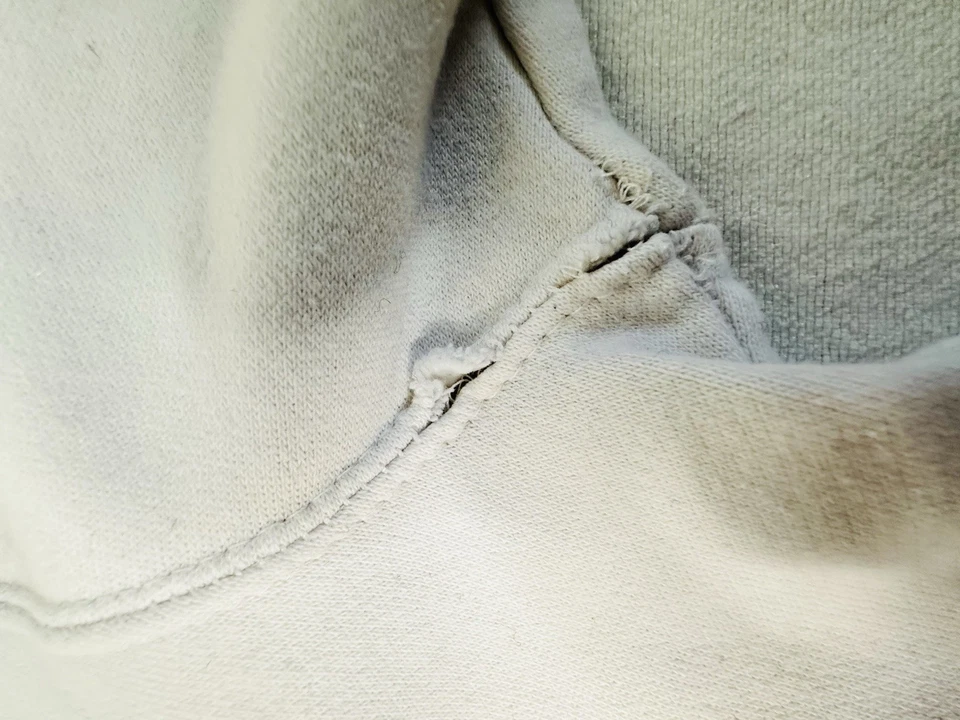 Legendary Whitetails Hoodie Mens White Camo Pullover Hunting Deer Size L - Image 4 of 4