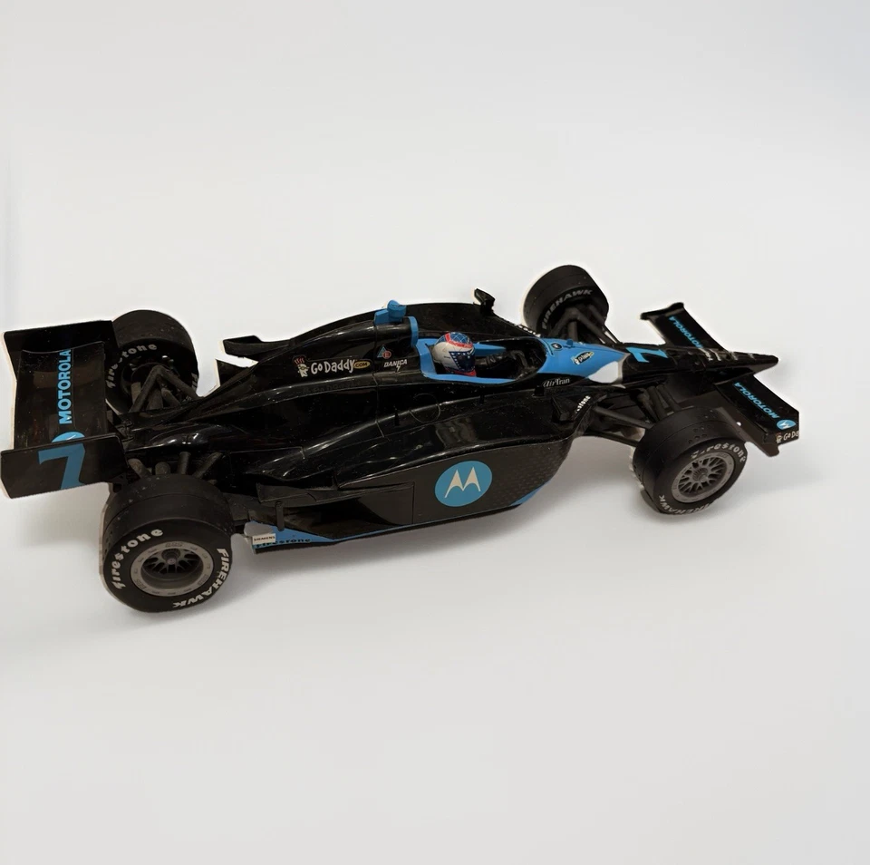 Coche de carreras Danica Patrick Indy negro Hot Wheels 1:12 2008 Motorola Blue Go Daddy Foto 3 de 4