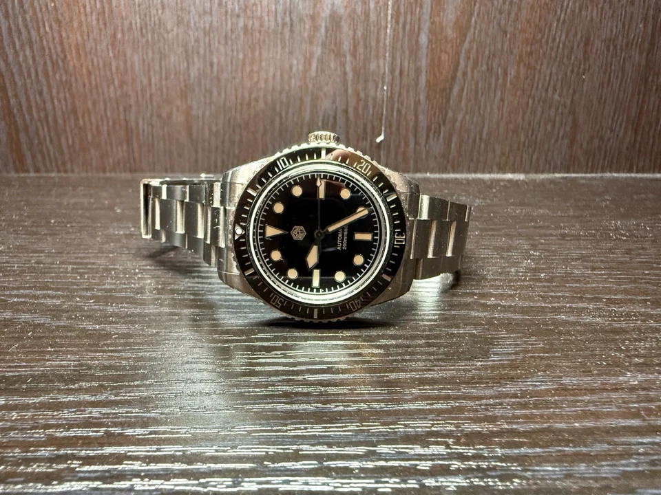 San Martin MilSub 38mm, Discontinued, Ultra Rare SN004 v1 - Image 2 of 4