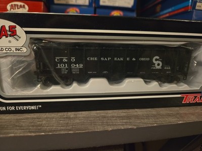 Atlas HO Trainman 987 70 Ton 9 Panel Hopper Chesapeake & Ohio #101049 NIB