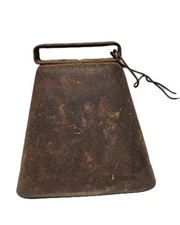 Vintage Rustic Metal Cow Bell Dinner Chime 4.5"  Brown Rusted Patina Farm